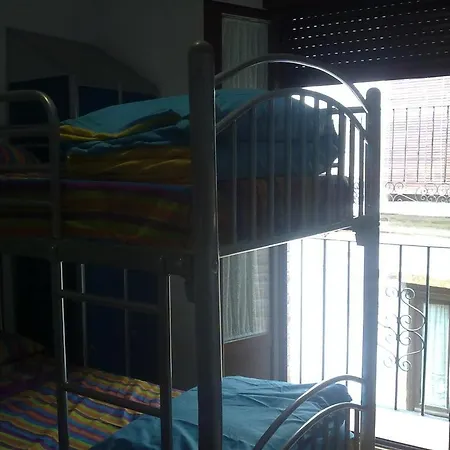 Hostel Juvenil Pascuales Toledo