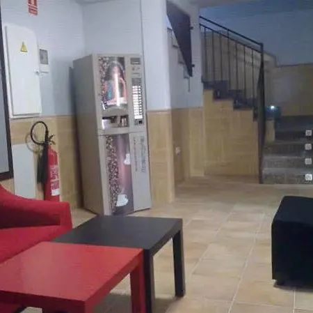 Juvenil Pascuales Hostal Toledo