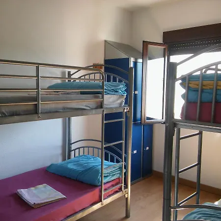 Juvenil Pascuales Hostel