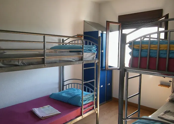 Juvenil Pascuales Albergue